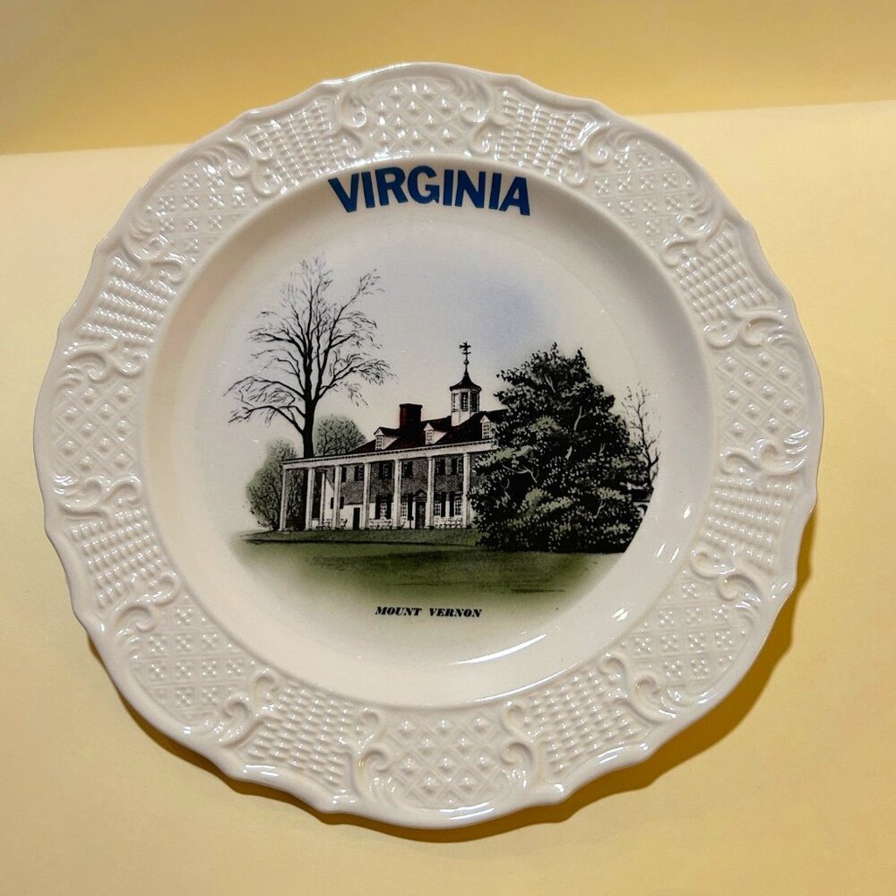 Mount Vernon Virginia Hand Colored Ceramic Collectible Souvenir Plate 10 inches